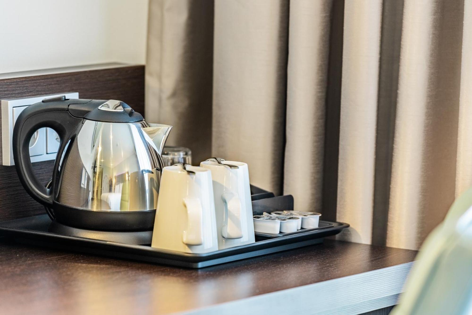 Premier Inn Stuttgart City Europaviertel ภายนอก รูปภาพ
